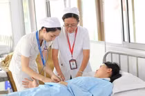 Giải pháp phát triển khoa học công nghệ, đổi mới sáng tạo trong GDNN khối ngành sức khỏe