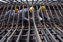 Thép vướng kiện phòng vệ thương mại nhiều nhất