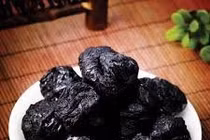 Rượu thục địa bổ thận