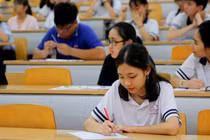 Đại học Quốc gia TPHCM khẳng định chỉ cung cấp duy nhất một đề thi minh họa
