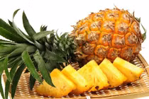Người đái tháo đường cần cân nhắc trước khi ăn dứa 