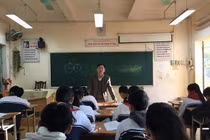 Xét tuyển đặc cách: Nhiều giáo viên Thủ đô 'tiu nghỉu'