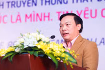 Người chuyển giới nữ tiếp cận dịch vụ HIV tại Việt Nam