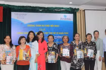 Phụ nữ sẽ hạnh phúc khi xương chắc khỏe và biết làm đẹp an toàn