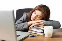 Không nên ngủ trưa nếu bị mất ngủ buổi tối