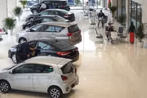 Nửa đầu năm 2020, thị trường ô tô Việt tụt dốc 30%