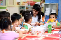 Nâng chuẩn cao đẳng với giáo viên mầm non