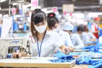 Từ ngày 15/7, người lao động sẽ được phép tạm trú, lưu trú ở cơ sở lưu trú tại khu công nghiệp để phục vụ hoạt động sản xuất, kinh doanh. Ảnh minh họa.
