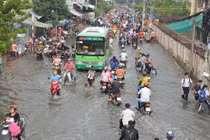 Triều cường dâng cao vào tháng cuối năm