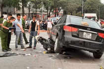 Hé lộ nguyên nhân vụ ô tô "điên" tông hàng loạt xe máy ở Hà Nội