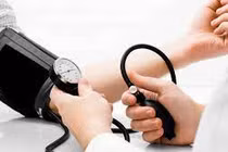 Bị huyết áp cao, khi nào cần đến viện gấp? 