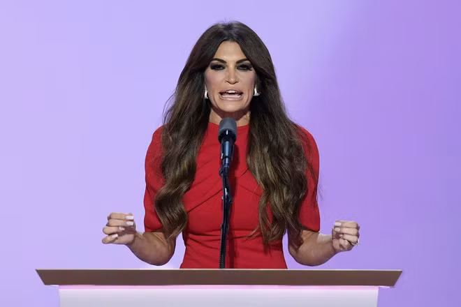 Đại sứ Mỹ tại Hy Lạp Kimberly Guilfoyle từ chức