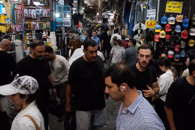Cuộc sống ở Iran sau gần 6 tháng xung đột