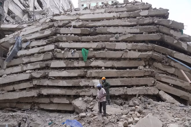 Hiện trường vụ sập nhà cao tầng ở thủ đô Kenya