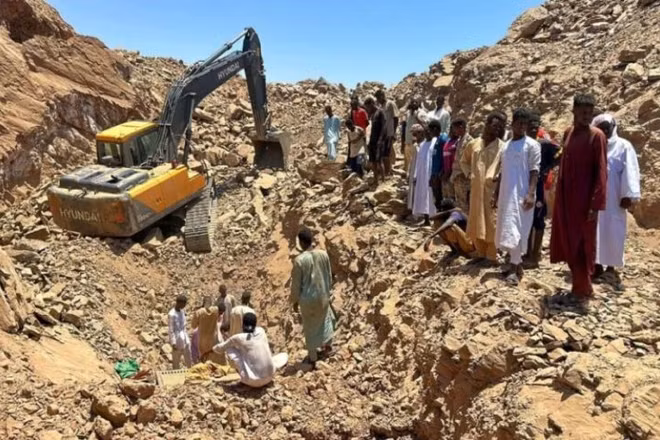 Sập mỏ vàng ở Sudan, gần 70 người tử vong