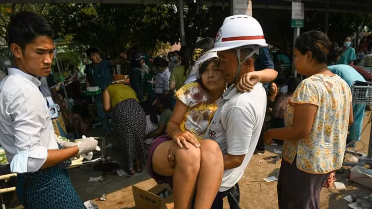 Thảm họa động đất ở Myanmar: Thương vong tăng lên hơn 2.300 người Tham hoa dong dat o Myanmar: Thuong vong tang len hon 2.300 nguoi