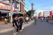 Thanh thiếu niên Pleiku tụ tập đua xe, livestream gây rối trật tự