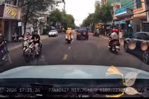 Bị tai nạn đứt lìa cánh tay, nạn nhân được CSGT Gia Lai dẫn đường đi cấp cứu