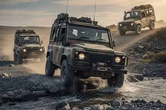[GALLERY] Land Rover Defender Wolf Series II mới - SUV dành riêng cho quân sự