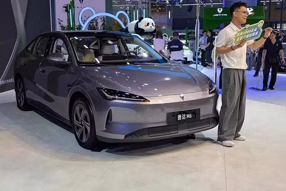 Volkswagen Jetta M6 giá rẻ chỉ từ 308 triệu đồng "cháy hàng" tại Trung Quốc