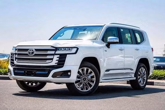 Toyota Land Cruiser hybrid sắp bán tại Việt Nam kênh giá tới gần 1 tỷ đồng?