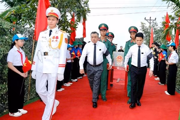 Trọng thể Lễ truy điệu, an táng 56 hài cốt liệt sĩ, đồng bào ở Hải Phòng