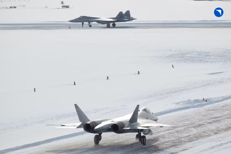 new-su-57m-delivery-v0-k0xa3f0zoiig1.jpg