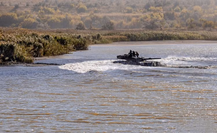 leopard-kampfpanzer-ukraine-donezk.jpg