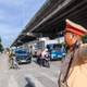 Nhiều tuyến đường Hà Nội ùn tắc cục bộ do dòng phương tiện trở về sau lễ Quốc khánh