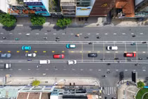 Lưu thông trên đường "đảo chiều" đầu tiên ở TP HCM sao cho đúng?
