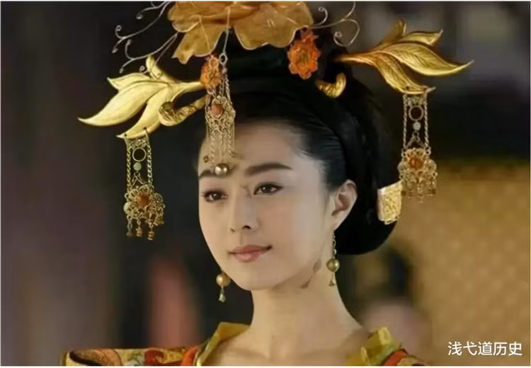 Nhân vật Dương Quý Phi trên phim.