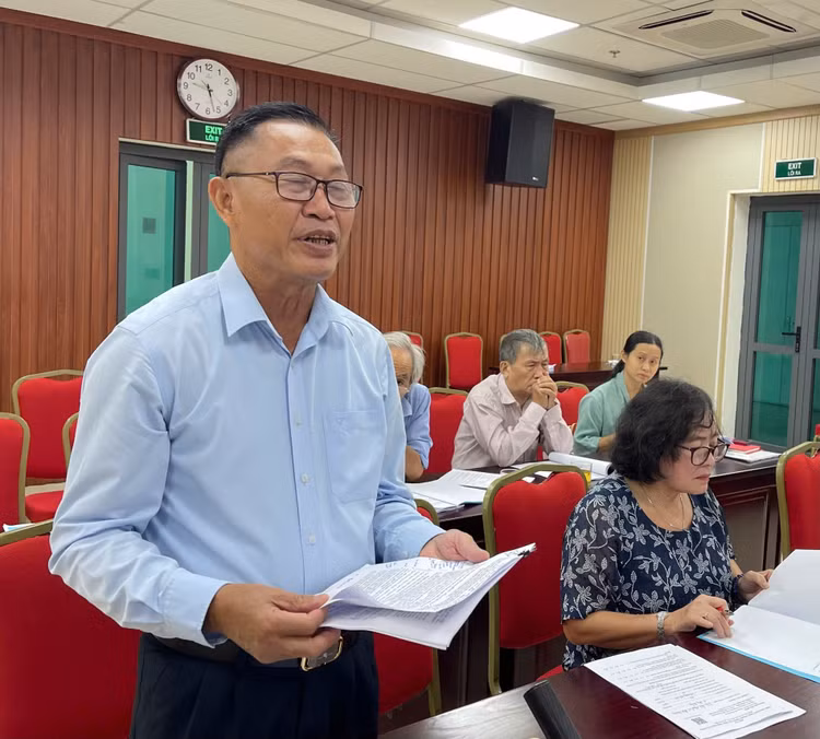 Ông Nguyễn Văn Phấn, Giám đốc Trung tâm Giáo dục và Truyền thông môi trường (CEACE) phát biểu