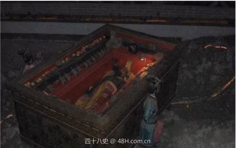 Tần Thủy Hoàng qua đời ở tuổi 49.