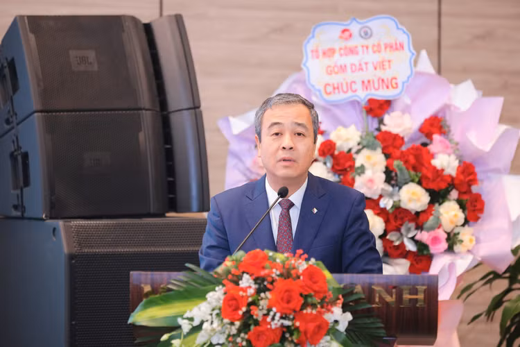Ủy viên Trung ương Đảng, Phó Trưởng Ban Tuyên giáo Trung ương Ngô Đông Hải phát biểu bế mạc hội thảo