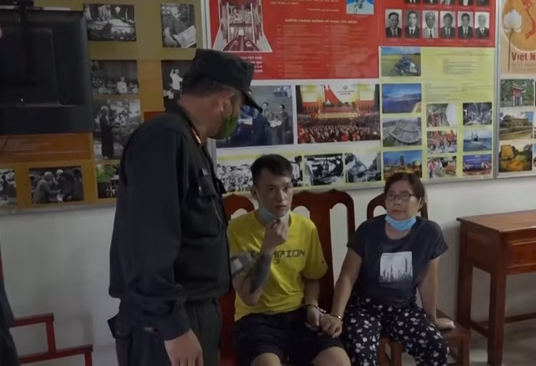 Bà trùm Oanh Hà trốn truy nã...buôn ma túy “khủng“…nhận cái kết nào? - Hình 7 Ba trum Oanh Ha tron truy na...buon ma tuy “khung“…nhan cai ket nao?-Hinh-7