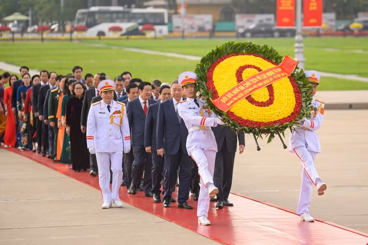 Lanh dao Dang va Nha nuoc vieng lang Chu tich Ho Chi Minh-Hinh-4