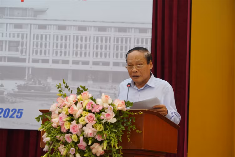 Dai thang mua Xuan 1975 – Bai hoc dua dat nuoc vao ky nguyen moi