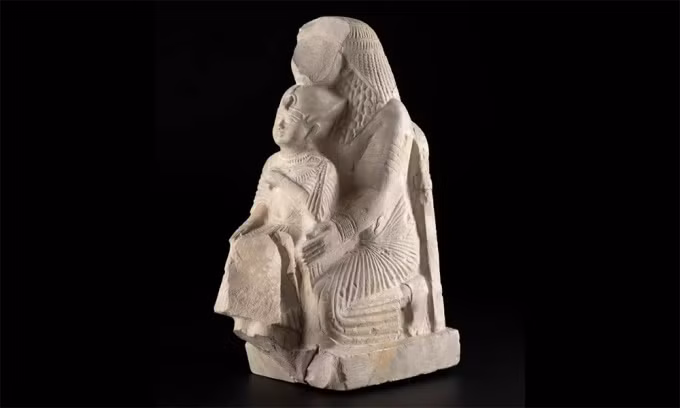Giai ma buc tuong tac pharaoh Ai Cap ngoi trong long “nguoi la