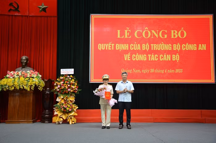 Nữ Phó Giám đốc đầu tiên của Công an tỉnh Quảng Nam là ai? - Hình 5 Nu Pho Giam doc dau tien cua Cong an tinh Quang Nam la ai?-Hinh-5