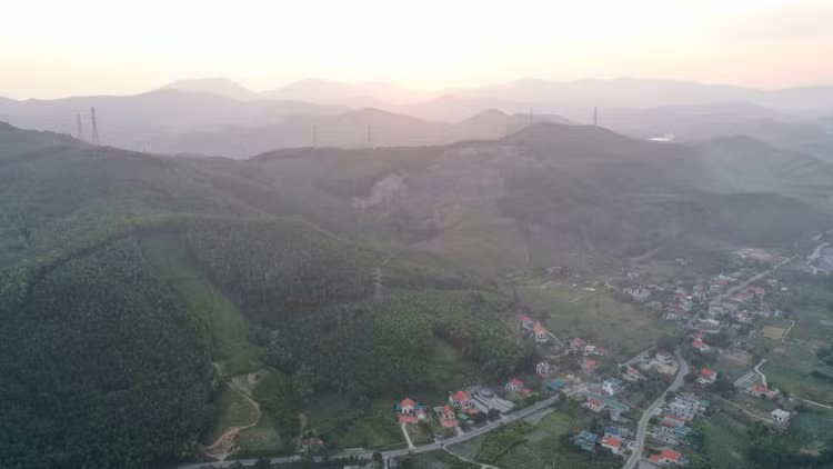 Nup bong du an de khai thac than, Cty Ha Long van “vo su”?
