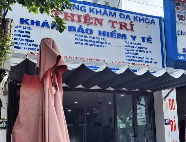 Làm rõ vụ khám thị lực người hỏng một mắt vẫn đạt 10/10 Lam ro vu kham thi luc nguoi hong mot mat van dat 10/10