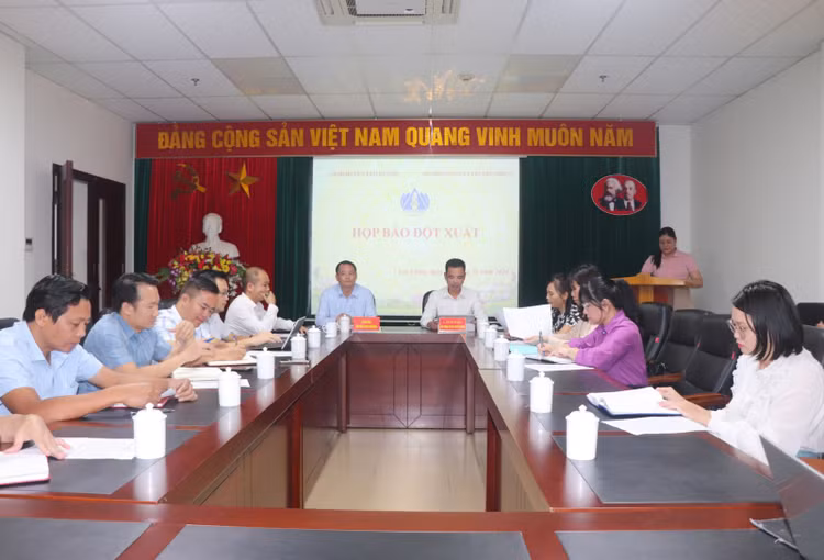 Thông tin mới nhất vụ trẻ nghi ngộ độc liên quan thuốc diệt chuột Thong tin moi nhat vu tre nghi ngo doc lien quan thuoc diet chuot