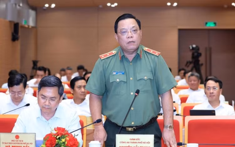 Giam doc CA Ha Noi lam Thu truong Bo Dan toc va Ton giao