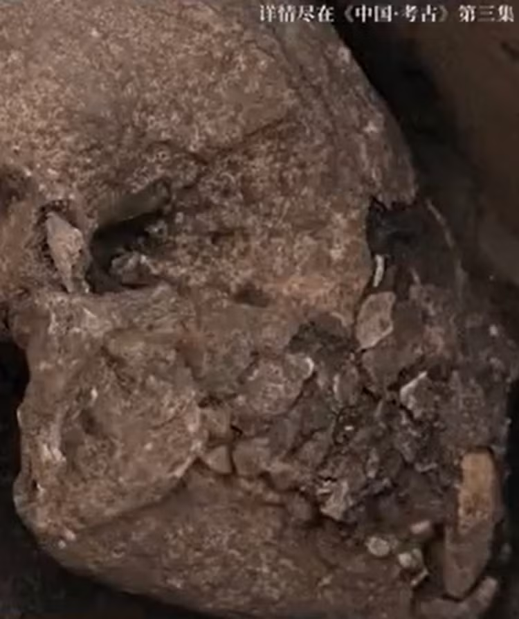 Khai quat lang mo hoang de Trung Quoc, lo bi mat “quoc bao