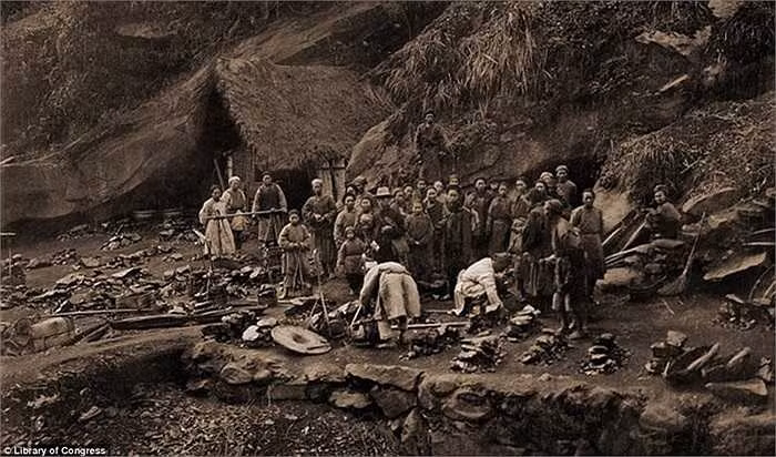 Anh hiem thoi nha Thanh: Lo nhan sac cuc pham hoang hau Uyen Dung-Hinh-10