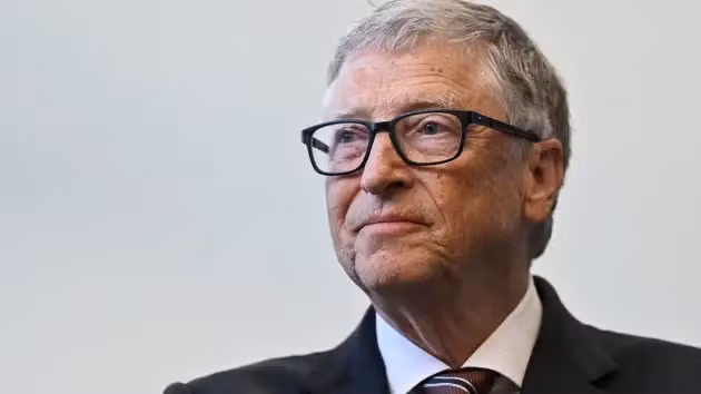 Bill Gates phát ngôn sốc về AI: Google Search, Amazon có bị "khai tử"? Bill Gates phat ngon soc ve AI: Google Search, Amazon co bi