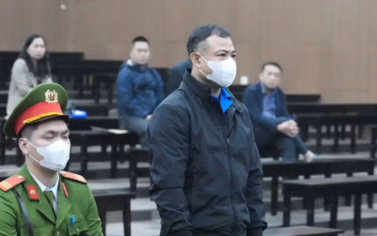 Chủ chung cư mini cháy khiến 56 người chết nhận án 12 năm tù Chu chung cu mini chay khien 56 nguoi chet nhan an 12 nam tu