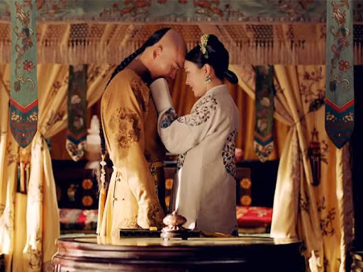 Hoang de nao noi tieng chung tinh, hau cung chi co mot nguoi?-Hinh-7