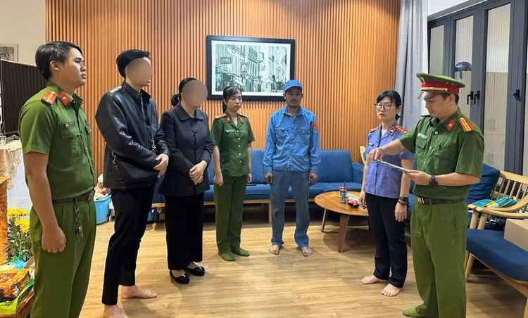 Da Nang: Bat giam nu dai gia bat dong san “giang bay” lua dao