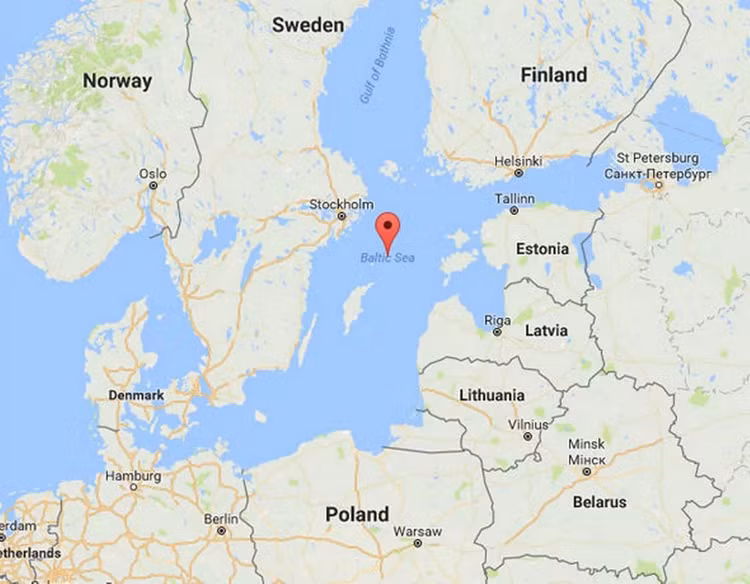 Ven man bi mat vat the di thuong duoi day bien Baltic-Hinh-10